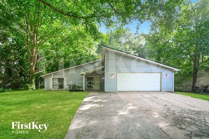 210 Chimney Ridge Trl photo 1