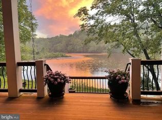 301 River Rd, Phillipsburg, NJ 08865