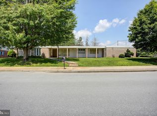 1691 Wilson Ave, Chambersburg, PA