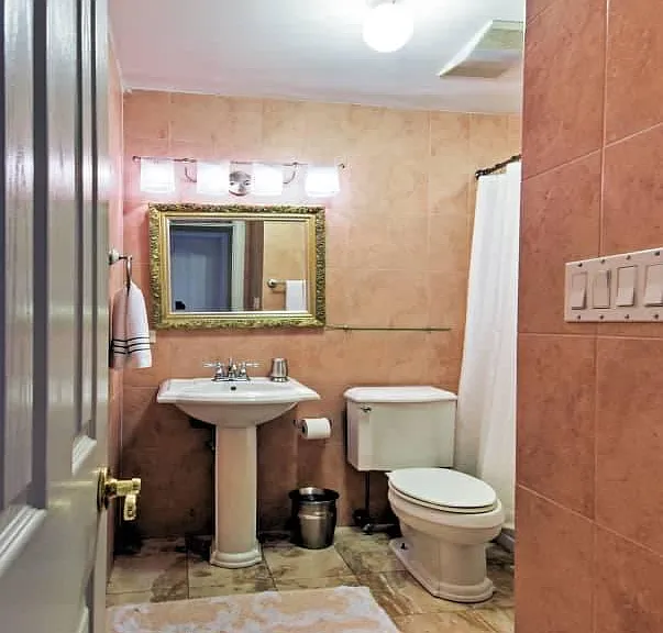 2841 Ford St — Photo 15