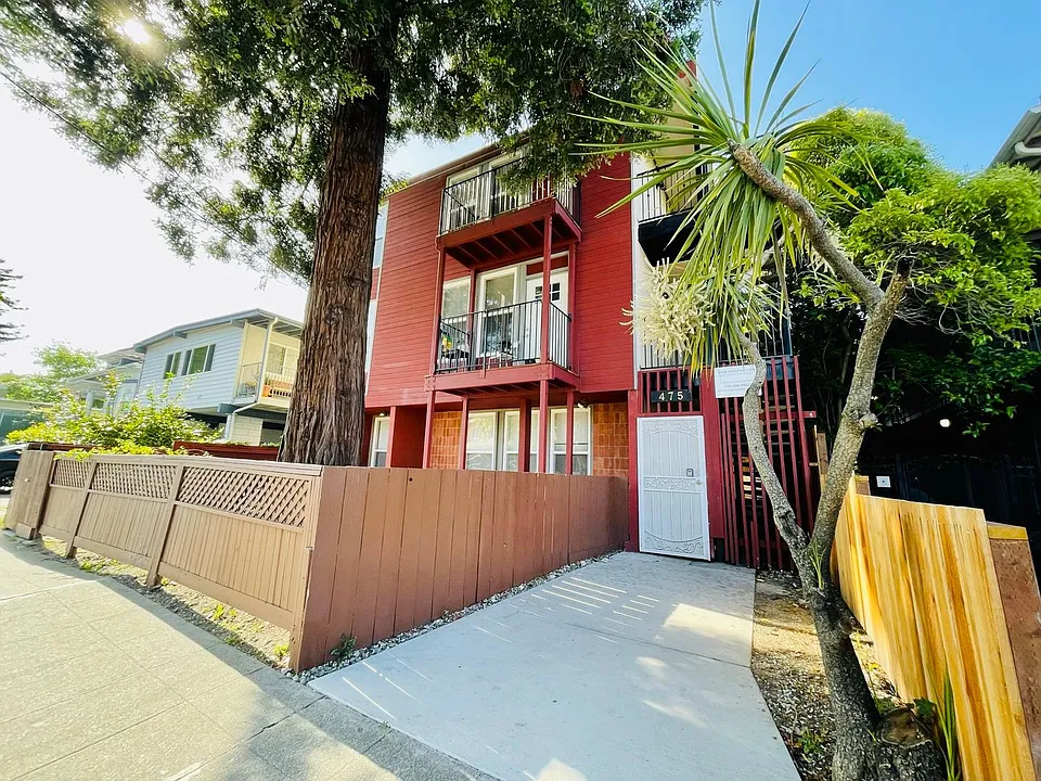 475 Alcatraz Ave