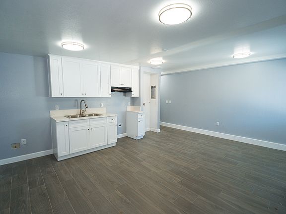 3rd image of 545 S Montebello Blvd #547