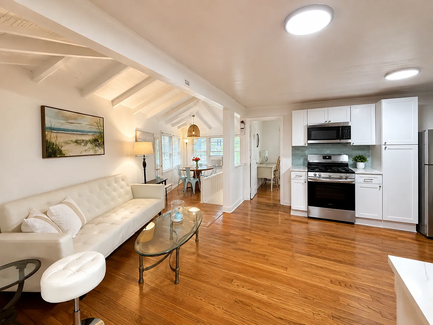 934 Fairfield Beach Rd — Photo 3