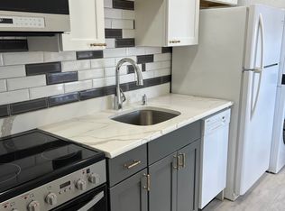 92 Main St APT 2, Keyport, NJ 07735