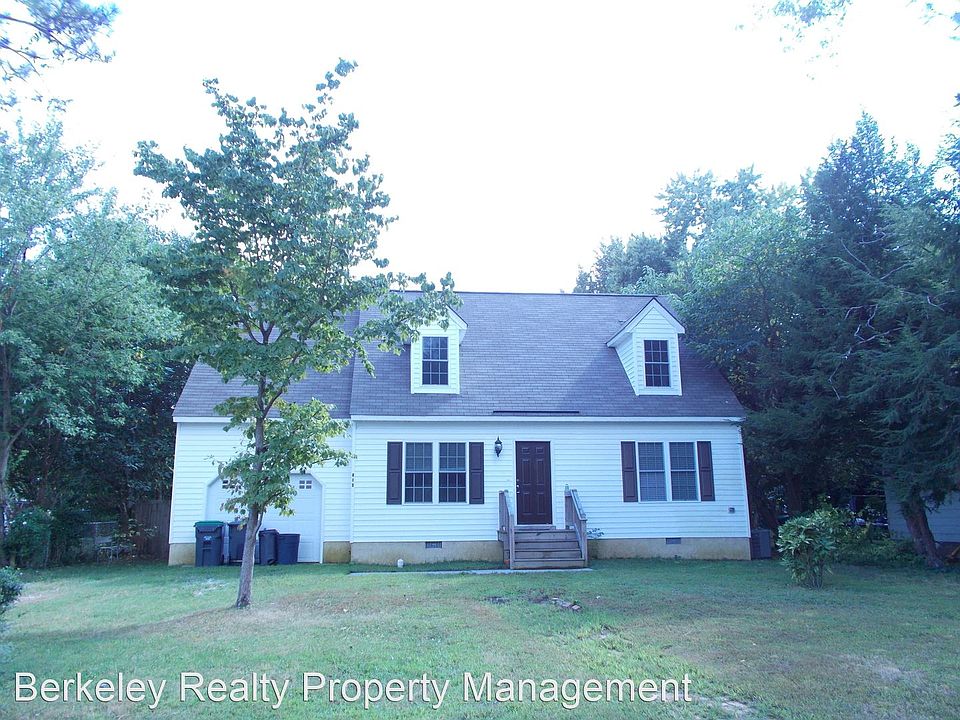 1st image of 510 Roycroft St