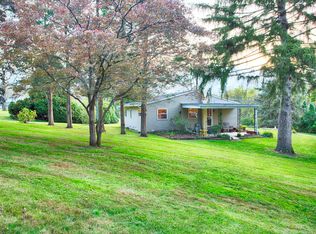 1995 Springtown Hill Rd, Hellertown, PA 18055