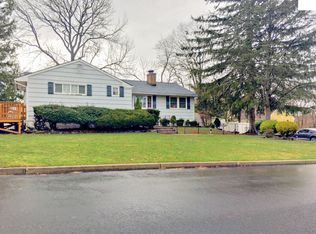 2 3rd St, Matawan, NJ 07747