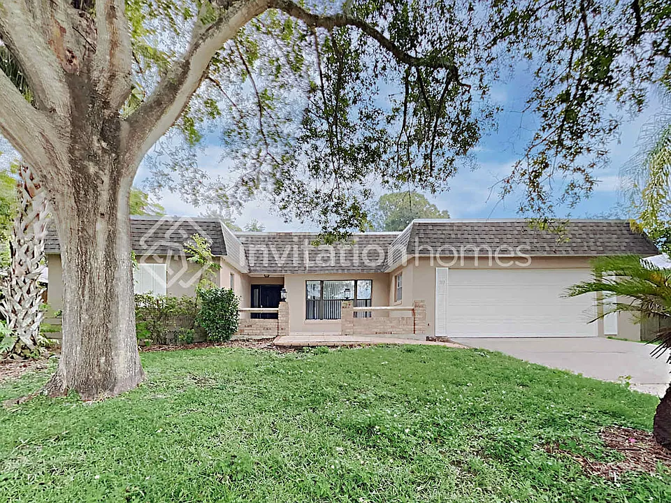 513 Applewood Ave