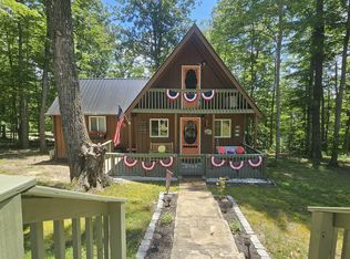 425 Turkey Ridge Rd, Wellington, KY 40387