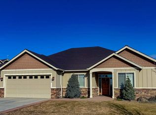 1890 SW Barclay Ridge Dr, Pullman, WA 99163