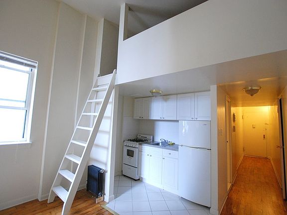4th image of 329 E 63rd St APT 4D