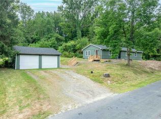 61 Wybron Rd, Fulton, NY 13069