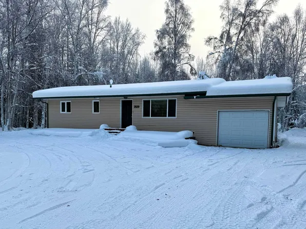 2629 Topaz Ave, North Pole, AK 99705
