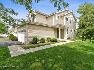 355 N Keswick Ct, Round Lake, IL 60073
