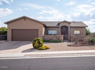 2121 Wagonmound Trl, Las Cruces, NM 88012