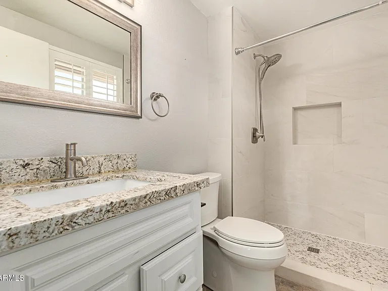 1512 W Mariposa Dr — Photo 12