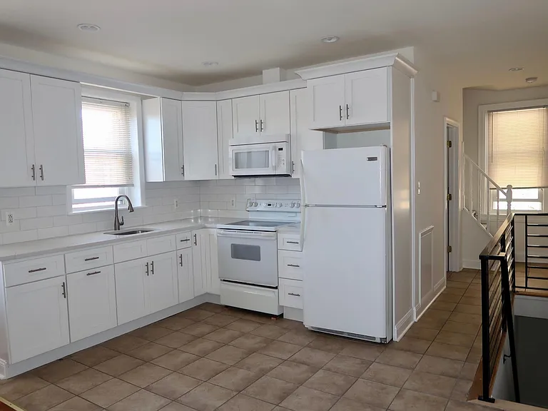 2501 E Clearfield St #2 — Photo 6