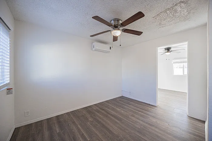 2537 E Willetta St #1 — Photo 7