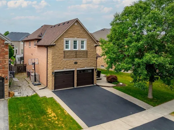 2179 Glencairn Rd, Oakville, ON L6M 4R9