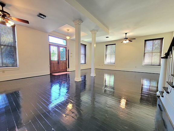 Dining area, living area