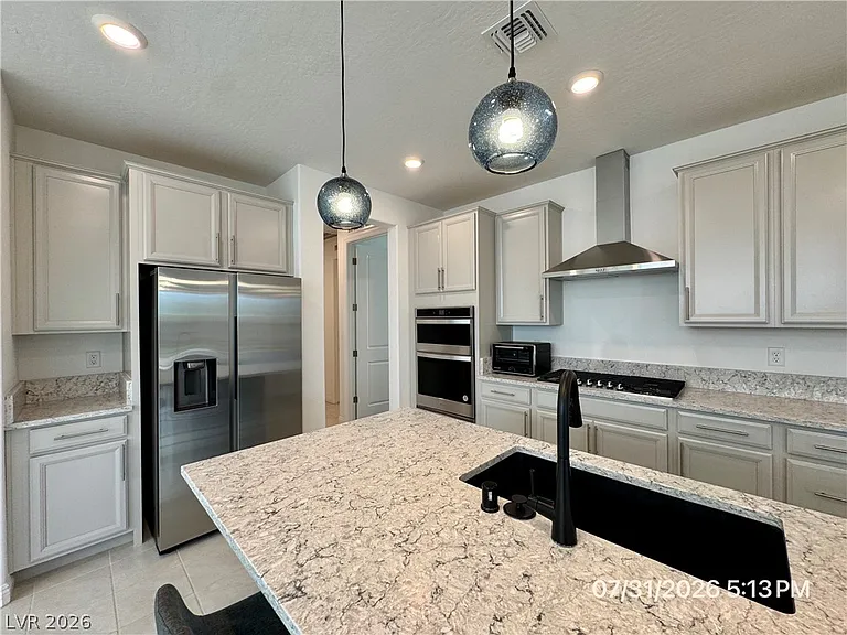 2239 Arrington Ave — Photo 10