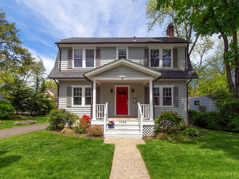 Classic Dutch Colonial