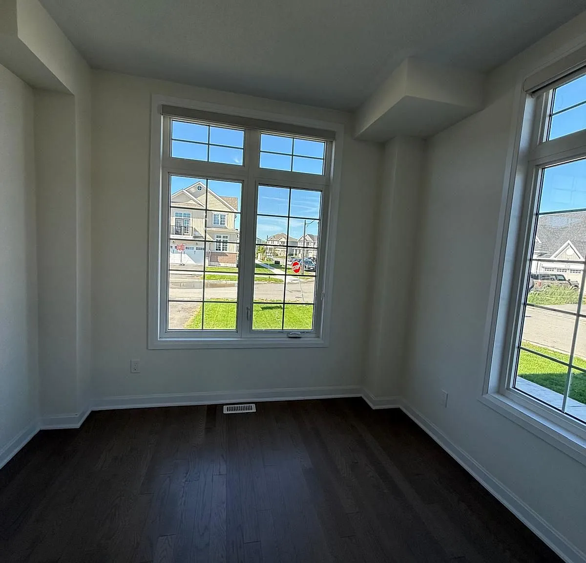 4 bed, $2,800 — Photo 4
