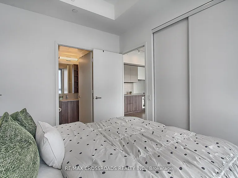 1000 Portage Pkwy #2511 — Photo 21