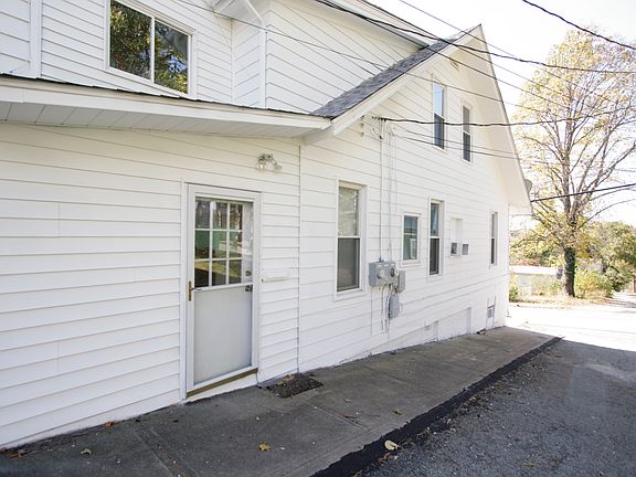 Apartment C Entrance