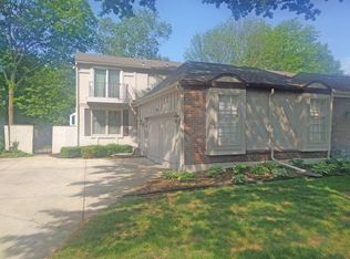 2225 Condolea Ter, Leawood, KS 66209