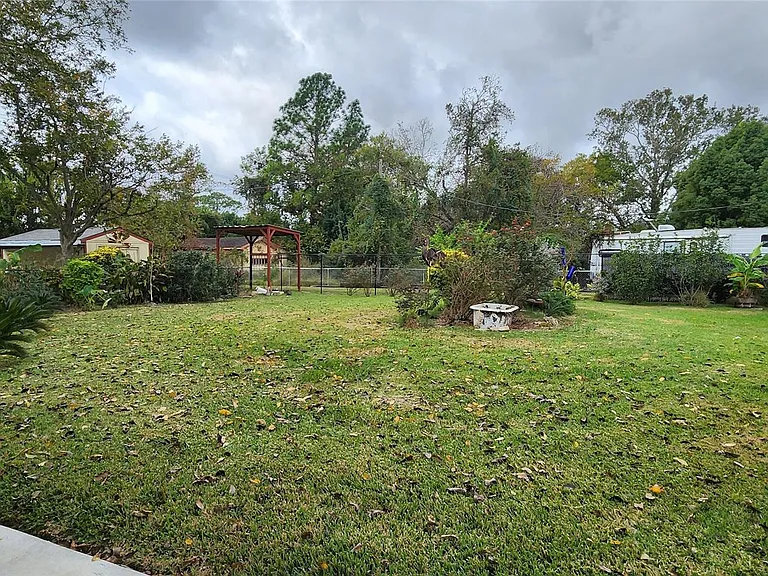 616 Cannan Dr — Photo 42