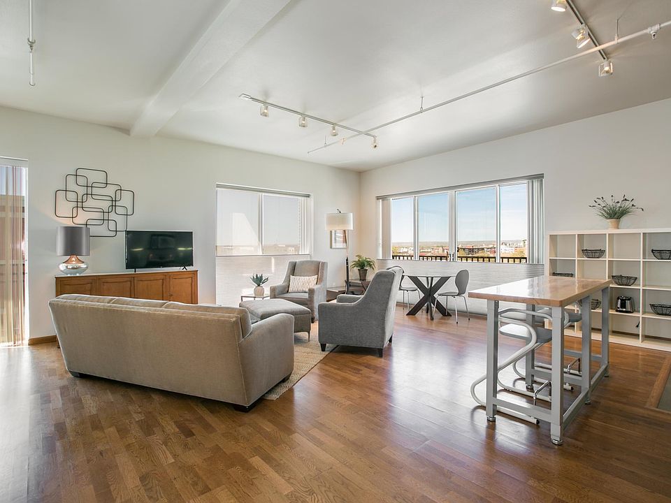 1st image of 401 Central Ave NE #3001