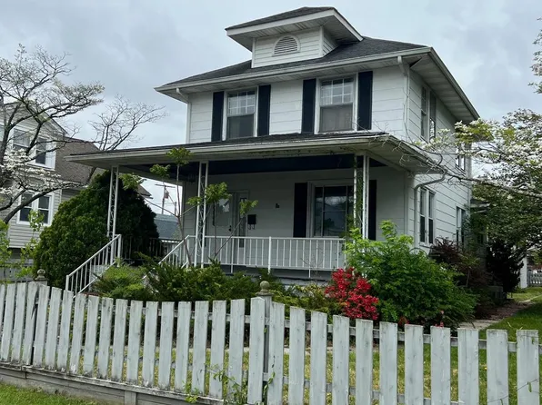 406 Chicago Ave, Egg Harbor City, NJ 08215