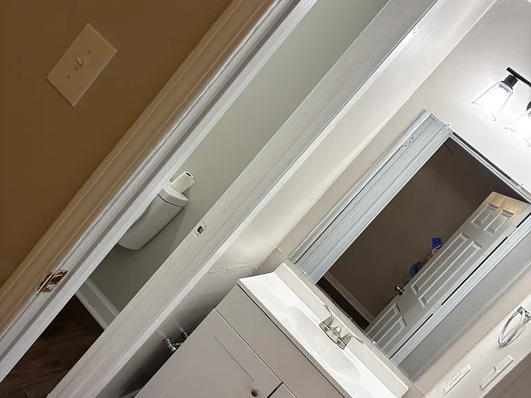 162 E Race St #31 — Photo 9