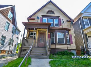 718 S 30th St, Milwaukee, WI 53215