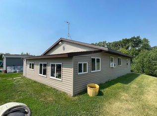 22010 125th St NW, Sunburg, MN 56289