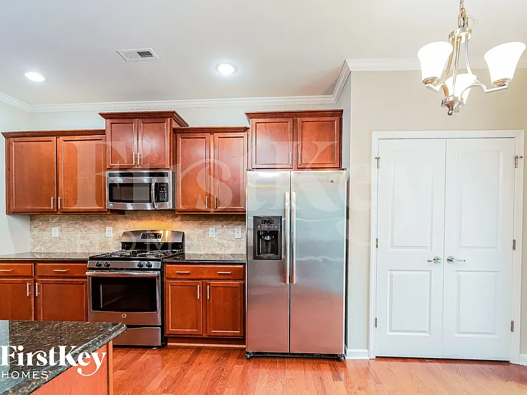 204 Laurel Mist Way — Photo 4