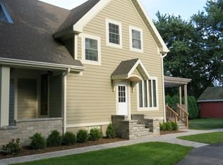 623 14th Pl, Kenosha, WI 53140