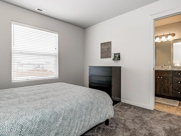 Bedroom 2 - Jack n Jill bath adjoins