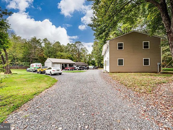 4th image of 100 Warwick Rd