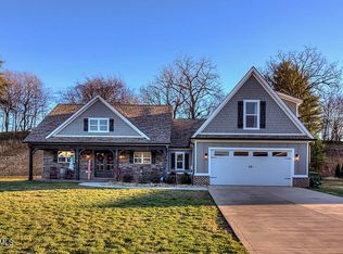 2810 Homestead Ct, Maryville, TN 37804