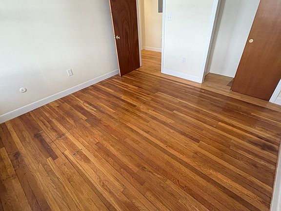 5th image of 64 Brighton Ave APT 402