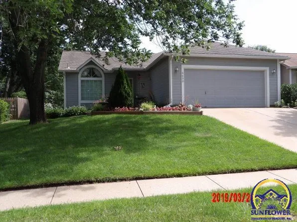 5633 SW 35th St, Topeka, KS 66614