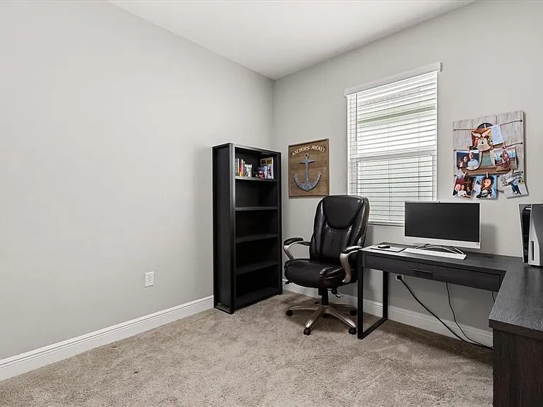 1020 River Otter Way — Photo 16