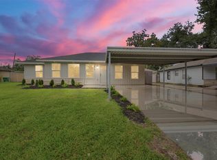 910 Evonne St, Houston, TX 77017