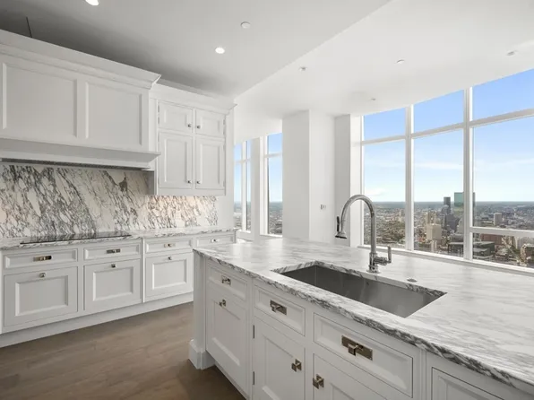 240 Devonshire St #Penthouse 2c, Boston, MA 02110