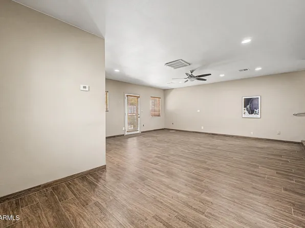 1516 W SHANGRI LA Road, Phoenix, AZ 85029