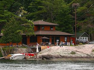 100 Blind Bay Rd, Hammond, NY 13646