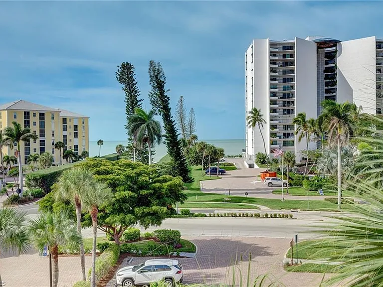 3500 Gulf Shore Blvd N #408 — Photo 26