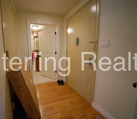 Rented by Sterling Realty Solution Inc | media 17